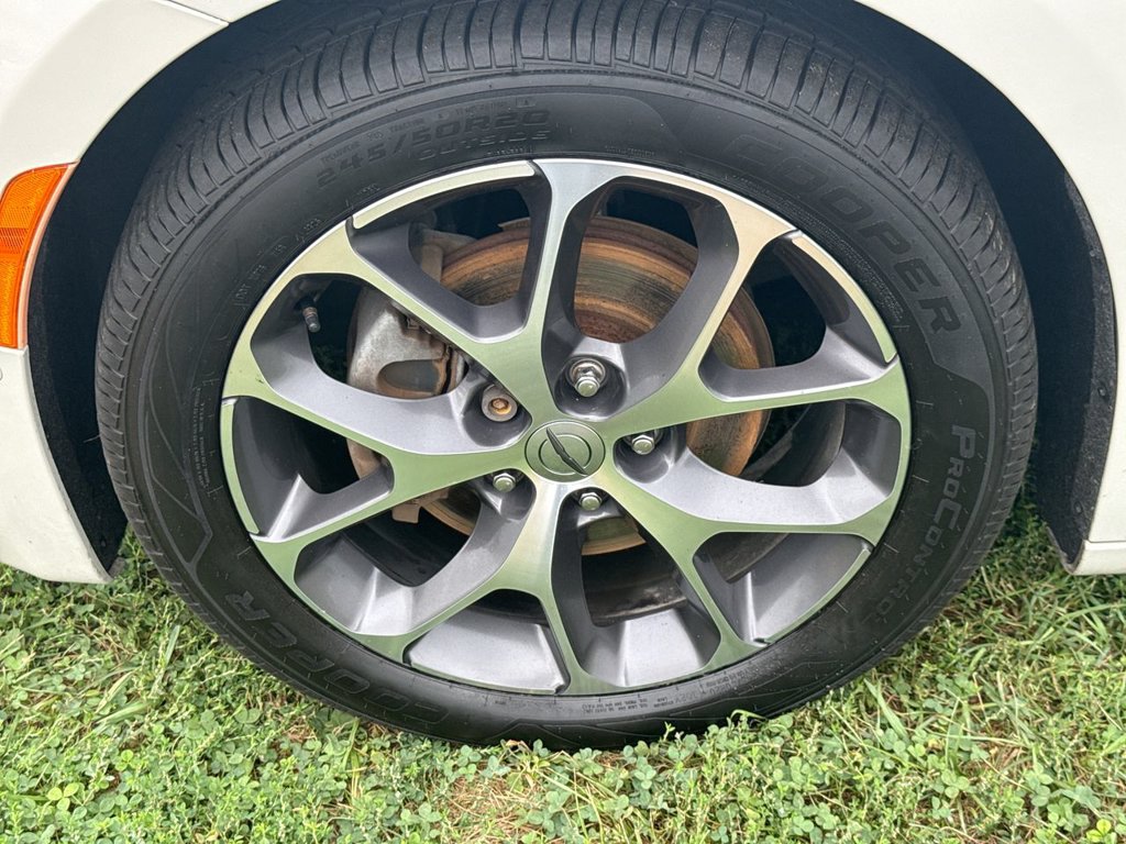 Used 2019 Chrysler Pacifica - photo 2