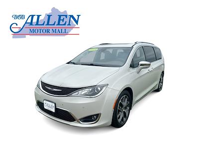 2019 Chrysler Pacifica FWD Minivan for sale #MP8708A - photo 1