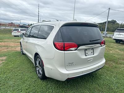 2019 Chrysler Pacifica FWD Minivan for sale #MP8708A - photo 2