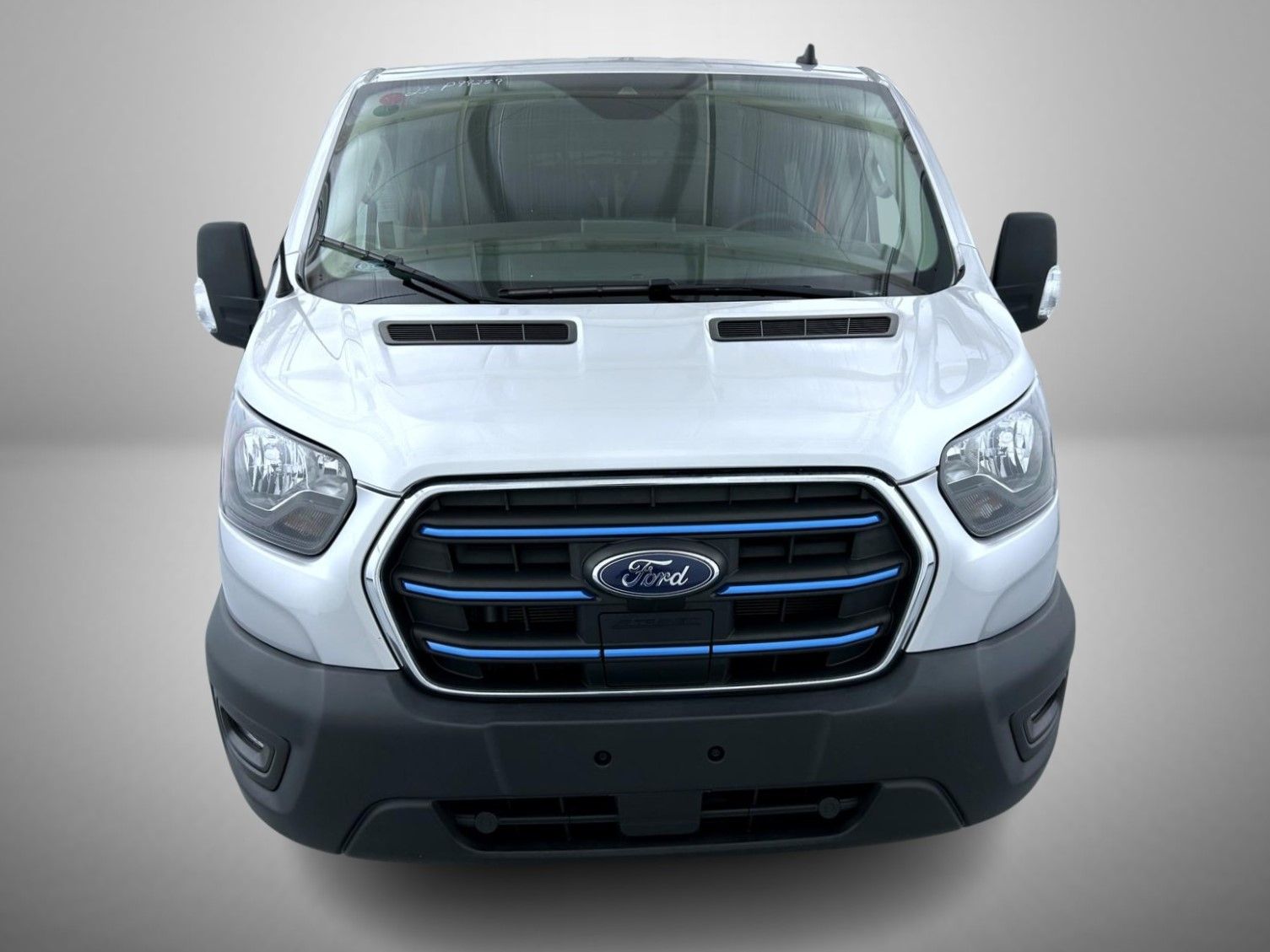 Used 2023 Ford E-Transit 350 - photo 7