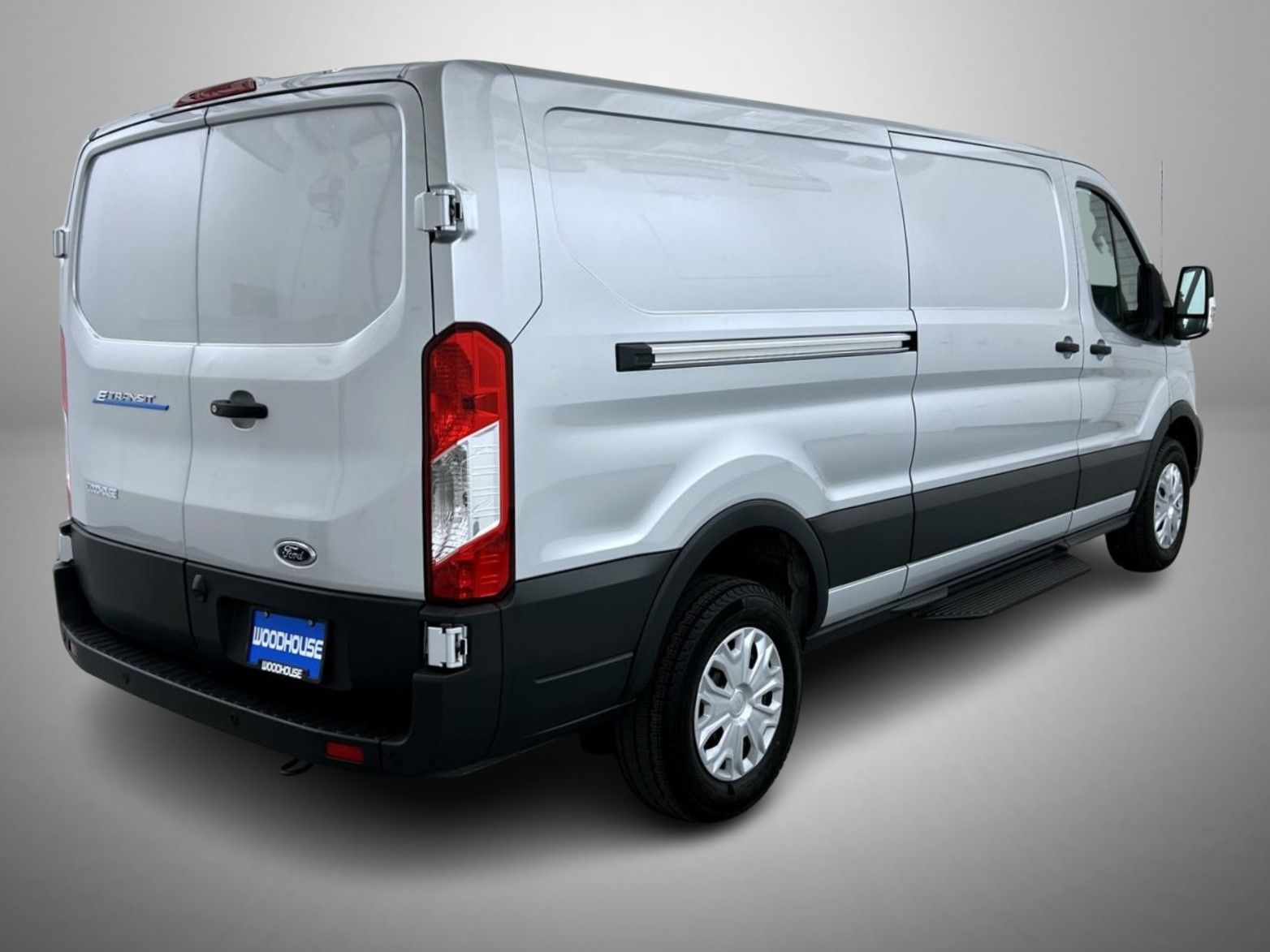 Used 2023 Ford E-Transit 350 - photo 10
