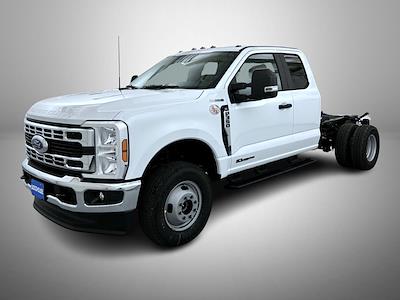 New 2026 Ford F-350 Super Cab Cab Chassis for sale #T260169 - photo 1