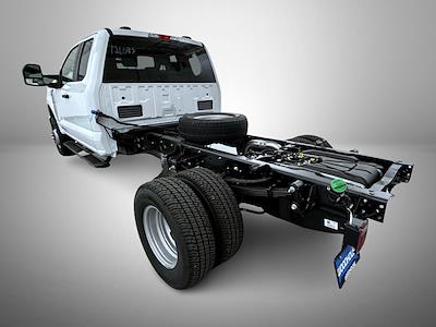 New 2026 Ford F-350 Super Cab Cab Chassis for sale #T260183 - photo 2