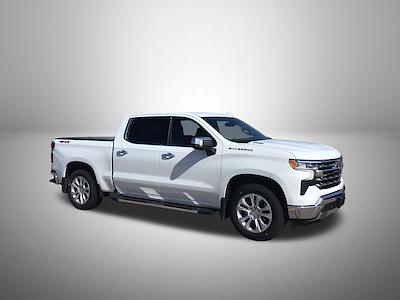 Used 2022 Chevrolet Silverado 1500 - photo 1