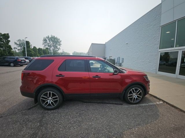 Used 2016 Ford Explorer - photo 2