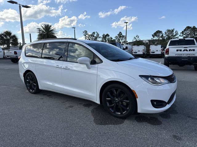 Used 2018 Chrysler Pacifica - photo 38