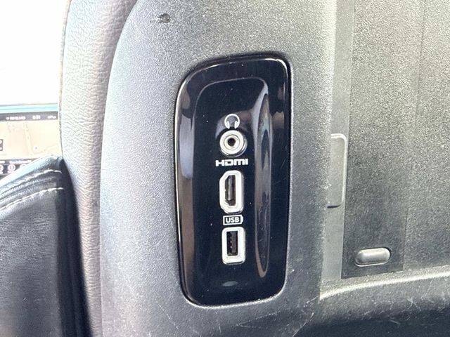 Used 2018 Chrysler Pacifica - photo 11