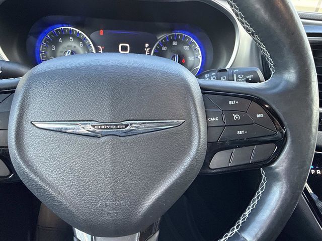 Used 2018 Chrysler Pacifica - photo 19