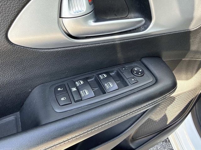 Used 2018 Chrysler Pacifica - photo 21