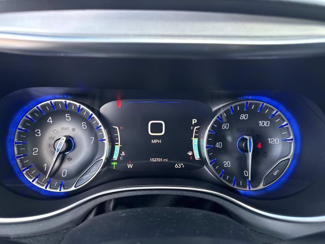 Used 2018 Chrysler Pacifica - photo 33