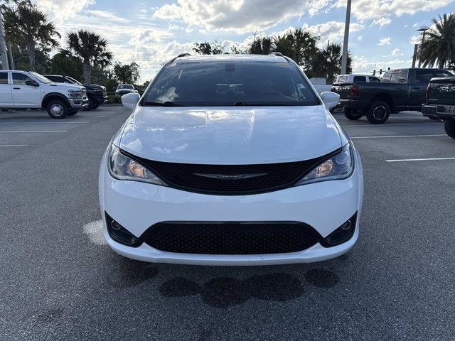 Used 2018 Chrysler Pacifica - photo 5
