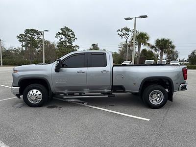 Used 2025 Chevrolet Silverado 3500 - photo 1