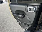 2020 Jeep Gladiator Crew Cab 4x4 Pickup for sale #L544046A - photo 9