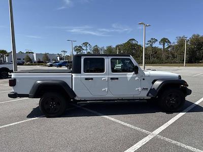 Used 2020 Jeep Gladiator - photo 1