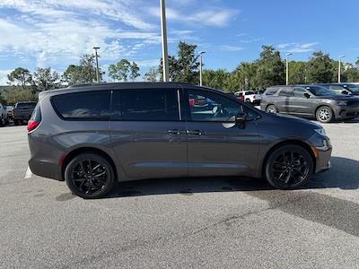 2023 Chrysler Pacifica AWD Minivan for sale #R600031A - photo 2