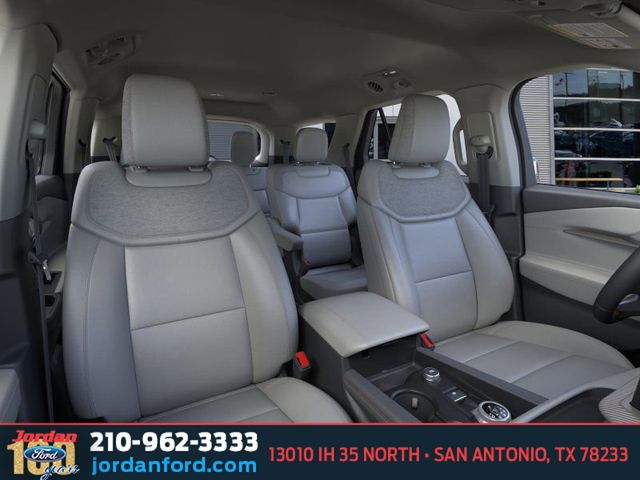 New 2026 Ford Explorer - photo 12