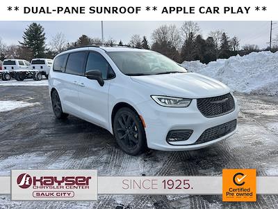 Used 2025 Chrysler Pacifica Limited Minivan for sale #JL265 - photo 1