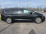 2021 Chrysler Pacifica FWD Minivan for sale #JLUT11127 - photo 8