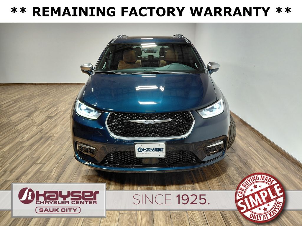 Used 2024 Chrysler Pacifica - photo 38