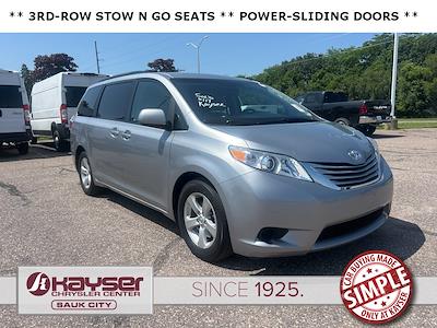 2017 Toyota Sienna 4x2 Minivan for sale #KLUT11227 - photo 1