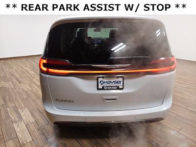 Used 2023 Chrysler Pacifica Touring L FWD Minivan for sale #MBUT10077 - photo 2