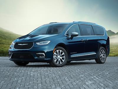 Used 2023 Chrysler Pacifica - photo 1