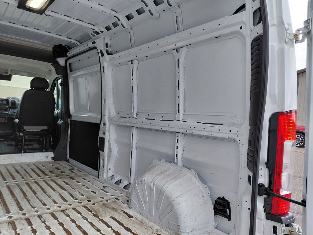 Used 2025 Ram ProMaster 2500 - photo 15