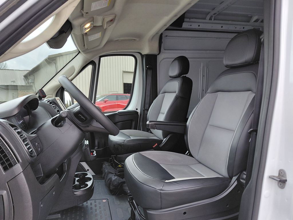 Used 2025 Ram ProMaster 2500 - photo 10