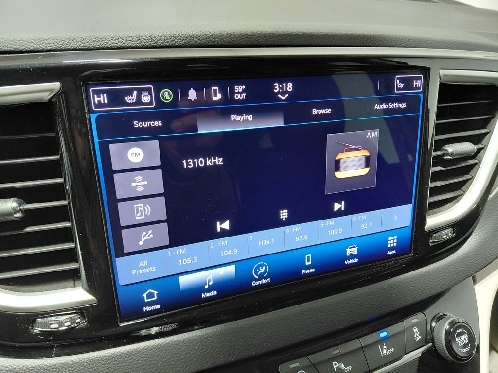 Used 2024 Chrysler Pacifica - photo 18