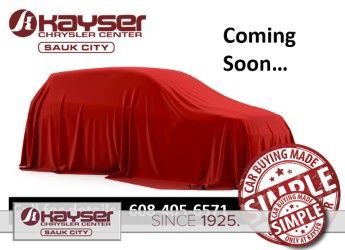 Used 2024 Chrysler Pacifica - photo 1