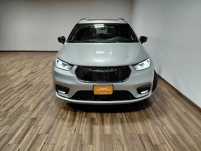 2026 Chrysler Pacifica FWD Minivan for sale #MP747 - photo 2