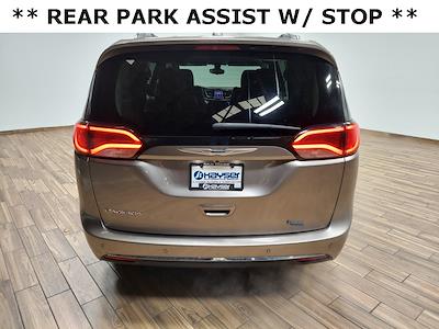 2017 Chrysler Pacifica FWD Minivan for sale #S4434A - photo 2