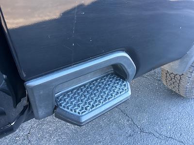 Used 2024 GMC Sierra 2500 - photo 1