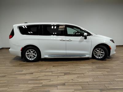 2021 Chrysler Voyager FWD Minivan for sale #UA100B - photo 2