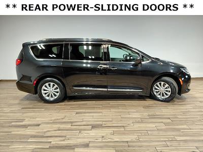 2019 Chrysler Pacifica FWD Minivan for sale #UA183 - photo 2