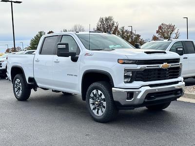 2025 Chevrolet Silverado 2500 Crew Cab 4x4, Pickup for sale #114180 - photo 2