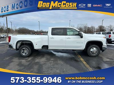 New 2026 Chevrolet Silverado 3500 LT Crew Cab for sale #197844 - photo 1