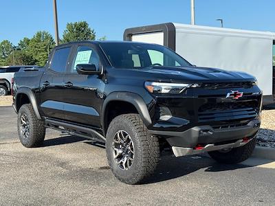 New 2025 Chevrolet Colorado ZR2 Crew Cab 4x4 Pickup for sale #223368 - photo 2