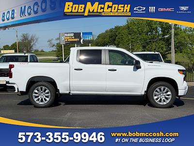 New 2025 Chevrolet Silverado 1500 Custom Crew Cab 4x4 Pickup for sale #309313 - photo 1