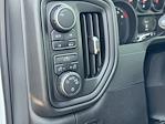 New 2025 Chevrolet Silverado 1500 Custom Crew Cab 4x4 Pickup for sale #340495 - photo 15