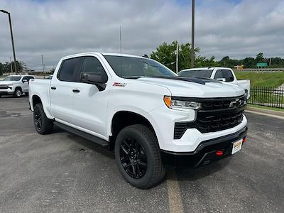 2025 Chevrolet Silverado 1500 Crew Cab 4x4 Pickup for sale #371953 - photo 2