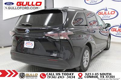 2023 Toyota Sienna FWD, Minivan for sale #R10977 - photo 2