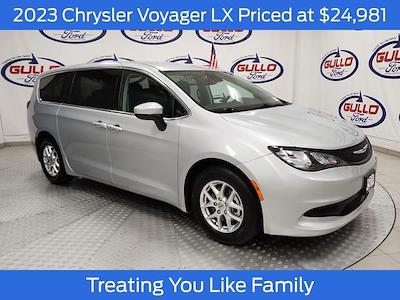 Used 2023 Chrysler Voyager - photo 1