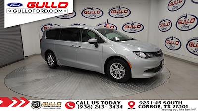 Used 2023 Chrysler Voyager - photo 1