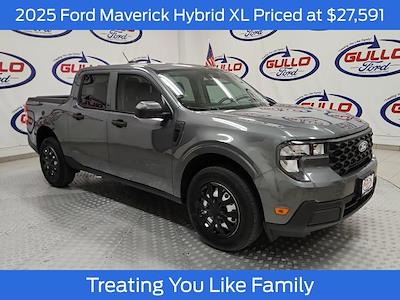 Used 2025 Ford Maverick - photo 1