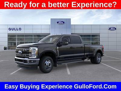 New 2025 Ford F-350 XLT Crew Cab 4WD DRW Pickup for sale #S101070 - photo 1