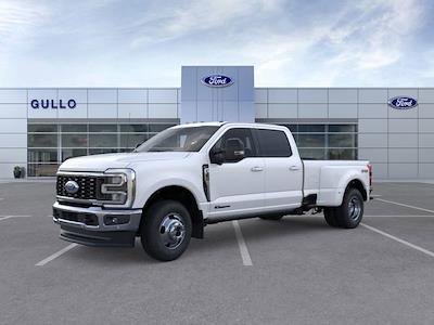 New 2026 Ford F-350 Lariat Crew Cab 4WD DRW Pickup for sale #T100049 - photo 1