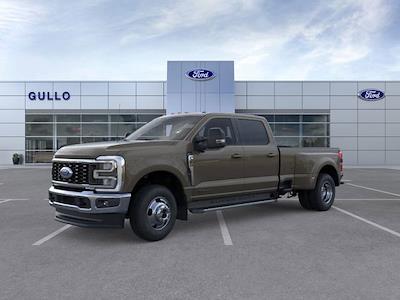 New 2026 Ford F-350 Lariat Crew Cab 4WD DRW Pickup for sale #T100096 - photo 1