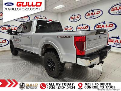 Used 2022 Ford F-250 Lariat Crew Cab for sale #T100276A - photo 2