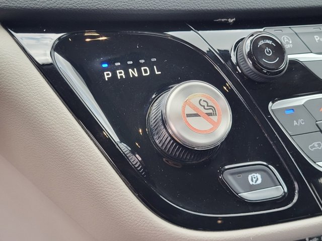 Used 2023 Chrysler Pacifica - photo 26